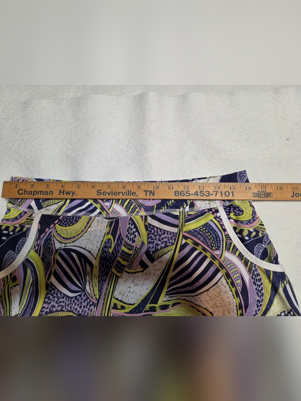 Sofibella Women’s Printed A-Line Skort in Navy, Yellow & Pink. Sz L - Picture 3 of 9